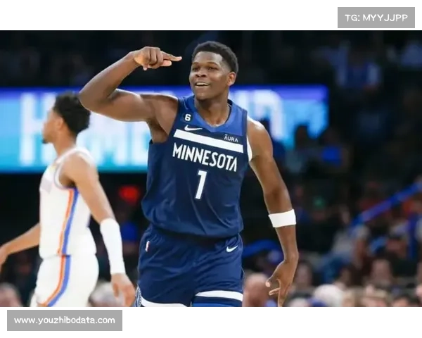 爱德华兹谈4连胜:保持侵略性,信任队友